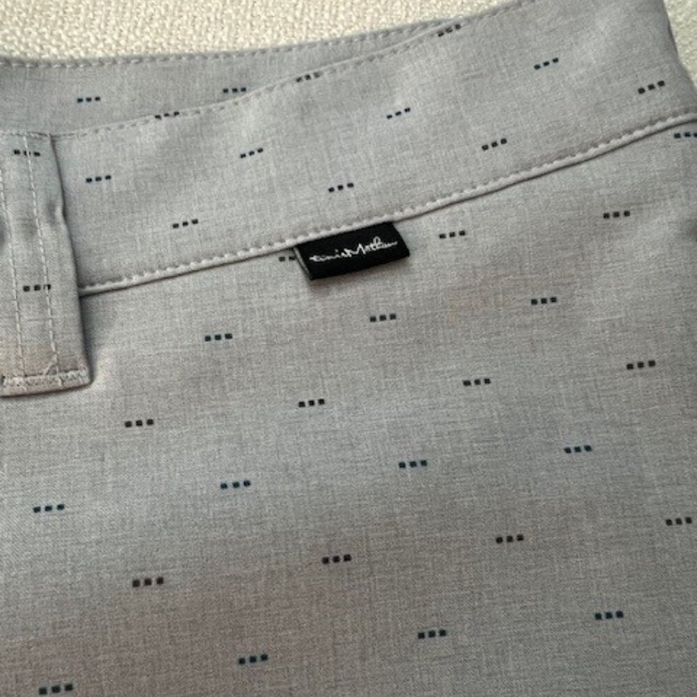 NWOT Men's Travis Mathew Short - Picture 2 of 3